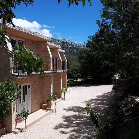 Amanda B Apartament Seline